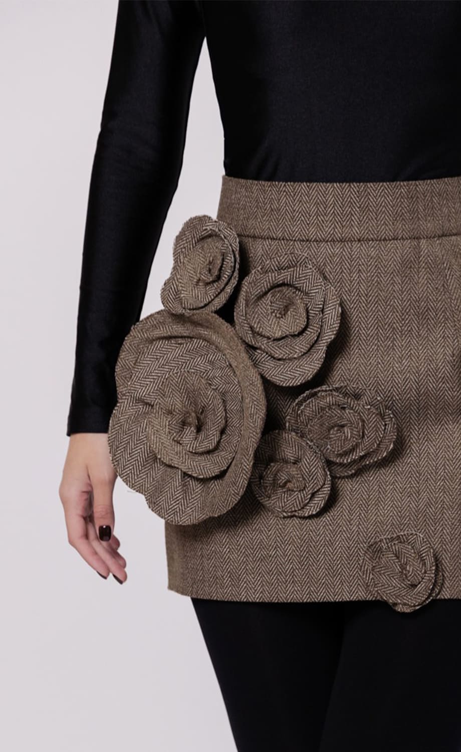 MINI HIGH-WAISTED BROWN TWEED SKIRT - Image 7